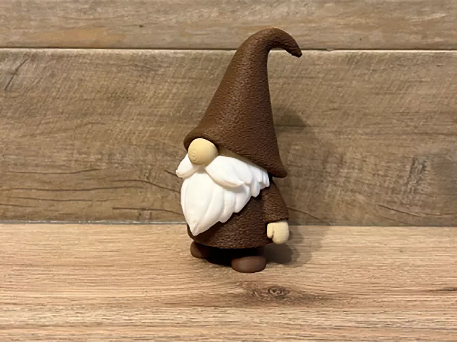 Gnome de Noël décoratif marron