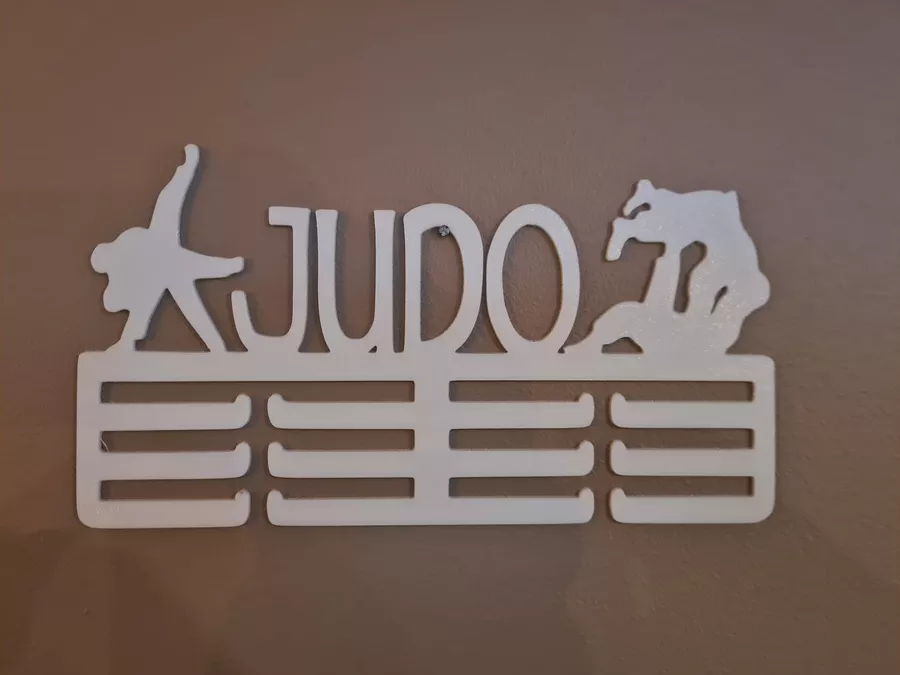 Porte-médailles de judo personnalisé blanc