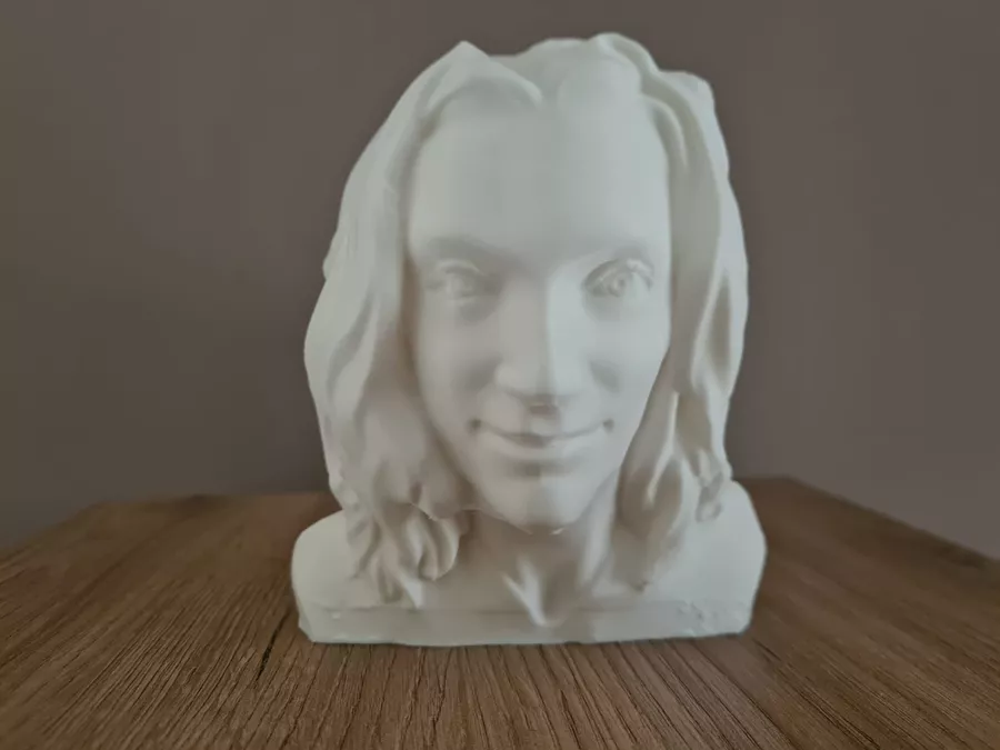 Buste personnalisé Julie imprimé en 3D